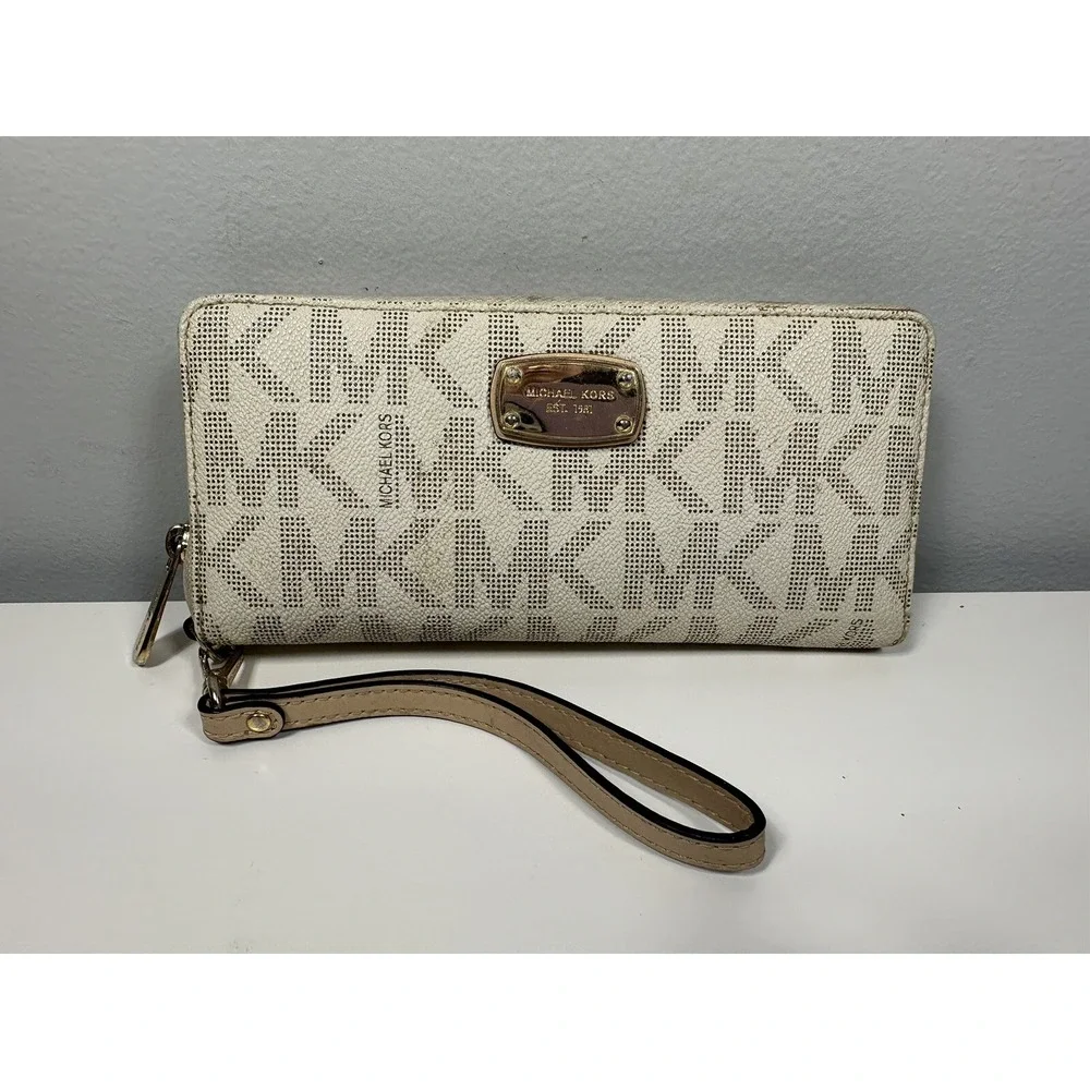 Auth MICHAEL KORS Wallet MK‎ Signature Vanilla Logo Plate